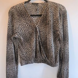 Dynamite | Detailed Leopard-Print Blouse